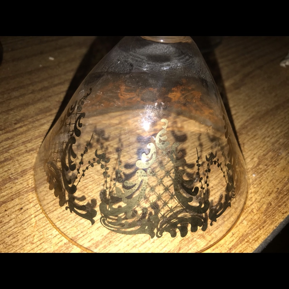 New 2 Glasses or Desert Cups Hand Painted Gold - Picture 15 of 16